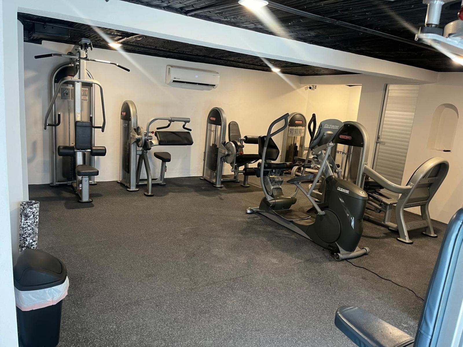 Vidalia - Modern Condos With Rooftop Terrace And Gym Пуерто Валярта Екстериор снимка