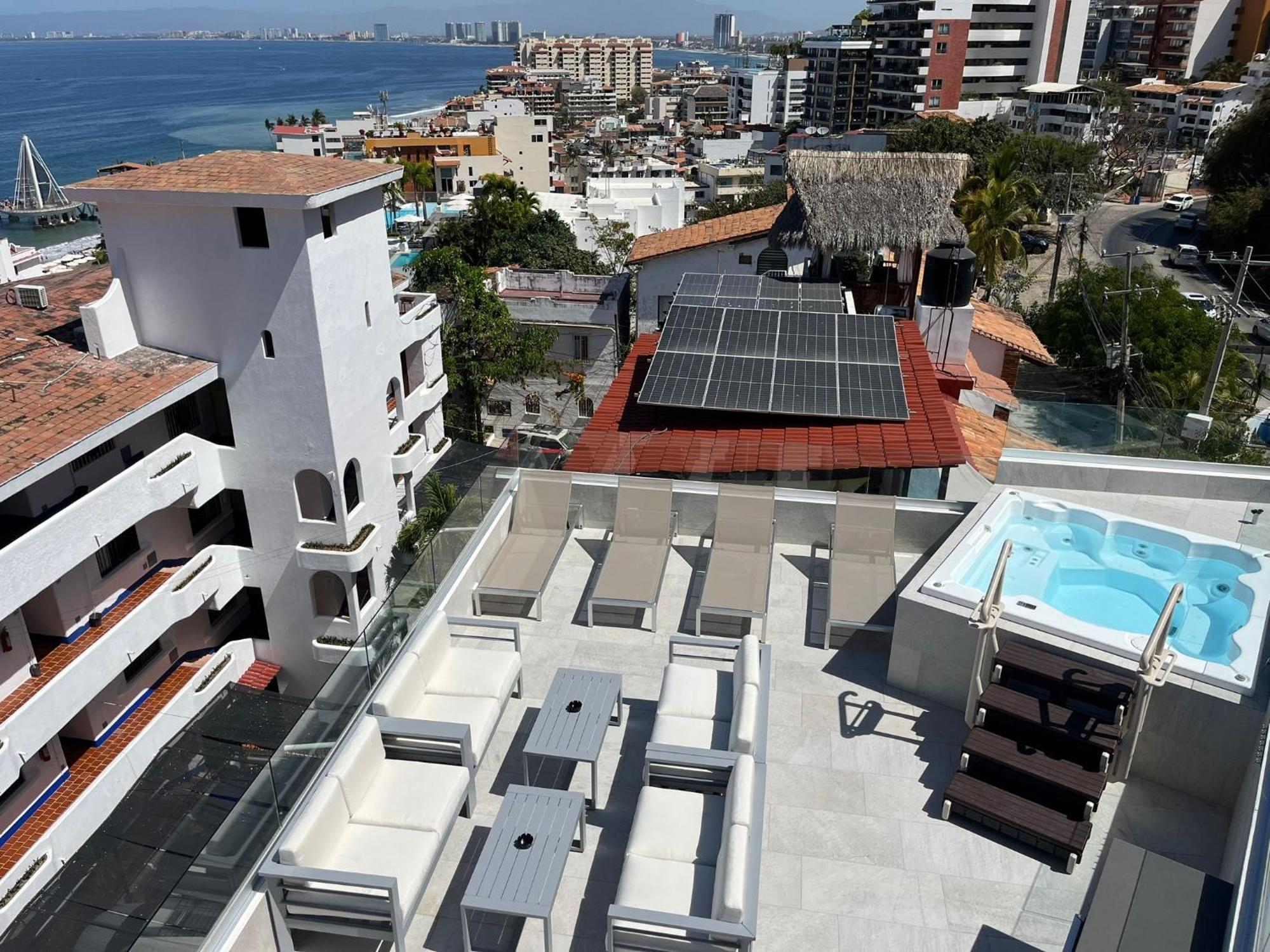 Vidalia - Modern Condos With Rooftop Terrace And Gym Пуерто Валярта Екстериор снимка